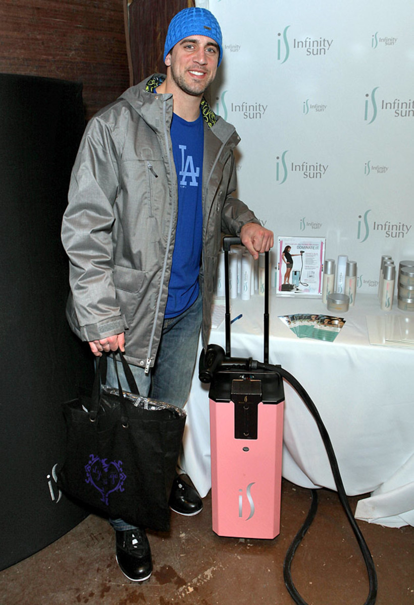 2010-aaron-rodgers-96100745.jpg